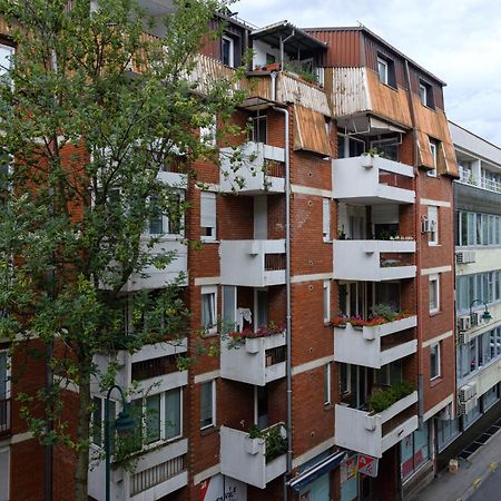 "Cobanija" City Center Apartments 塞拉耶佛 外观 照片